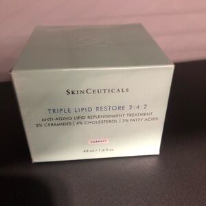 SkinCeuticals Triple Lipid Restore 2:4:2 Cream - Light Blue